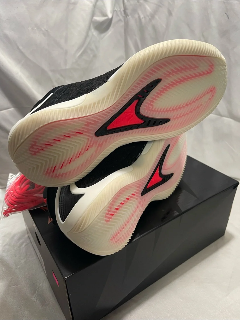 Adidas Anthony Edwards 2 J Basketball Shoes Black Red Size 6.5Y NIB JR9377